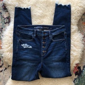 American Eagle Distressed Super Hi-Rise Jegging